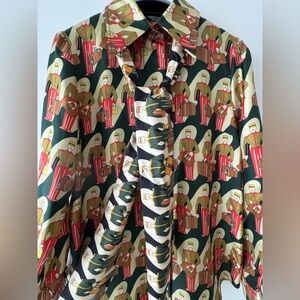 Gucci: Stunning Porter-print silk blouse. IT 42 US 6
NEW with TAGS (org:$2,067)